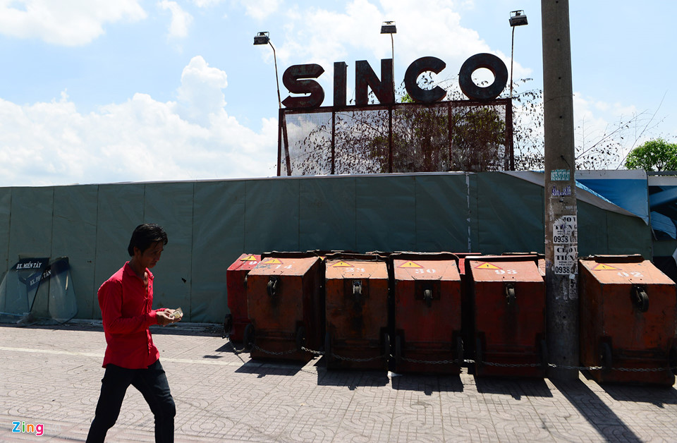 4 khu đất công bỏ hoang trên đoạn đường hơn 1 km ở Sài Gòn